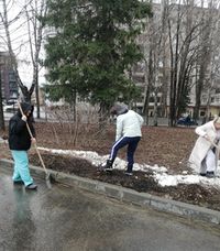 Наши на субботнике